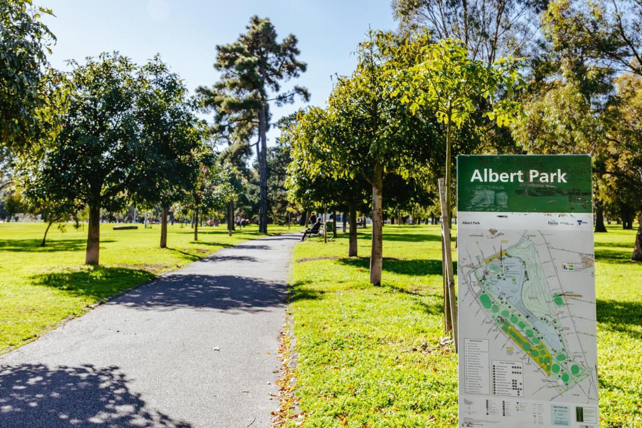 Spectacular Views Over Albert Park Melbourne Luaran gambar